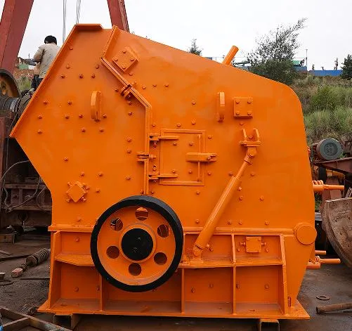 Используемая высококачественная каменная дробилка удара PF1315 с хорошим состоянием для минировать/конструкция/металлургия/цемент