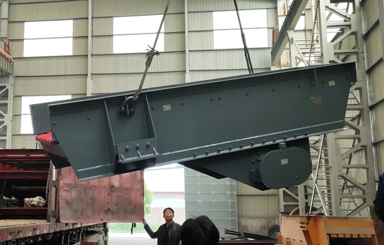 800 фидер экрана гризли фидера ZSW6000X1300 гризли дробилки челюсти TPH вибрируя