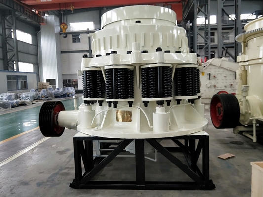 машина 220Kw конической дробилки 235mm Symons 5,5 для обработки твердых частиц подрыванием