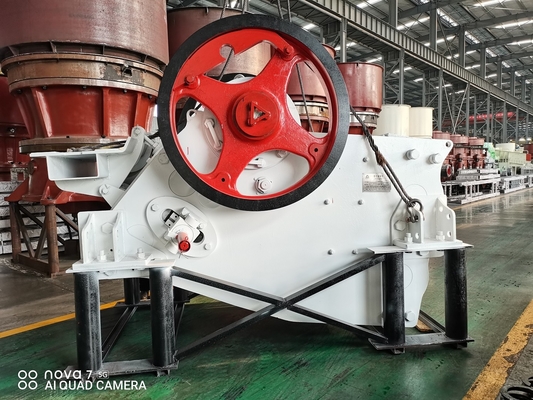 100Kw задавливая дробилку челюсти C106 филировальной машины 8474209000 в карьере и минировать