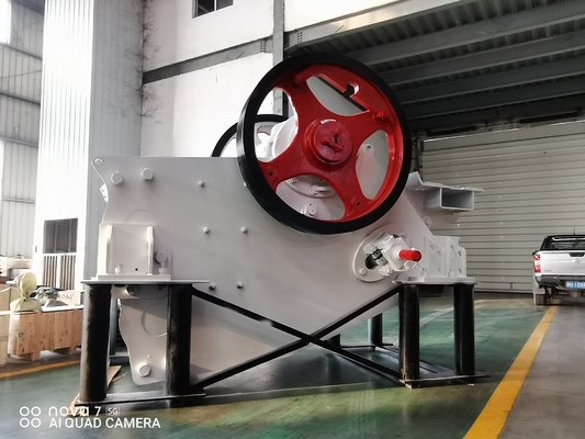 100Kw задавливая дробилку челюсти C106 филировальной машины 8474209000 в карьере и минировать