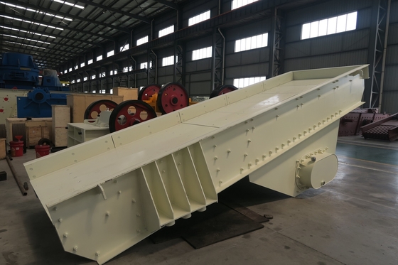 емкость модели машины ZSW1149 фидера хоппера 580mm вибрируя большая, фидер вибрируя экрана