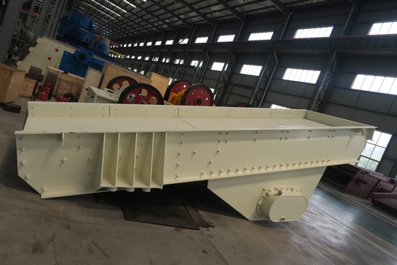 емкость модели машины ZSW1149 фидера хоппера 580mm вибрируя большая, фидер вибрируя экрана