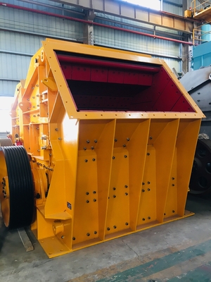 Мобильная машина 315Kw дробилки удара PF1320 трясет каменное обрабатывая машинное оборудование