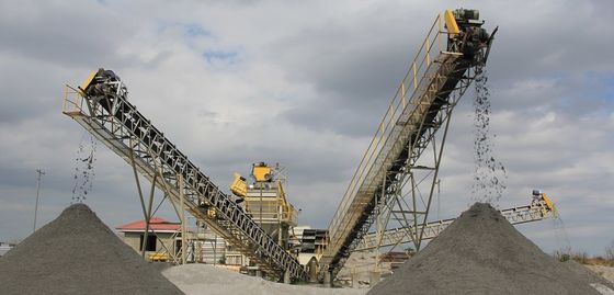 Ленточный конвейер для перевалки сыпучих грузов на судно