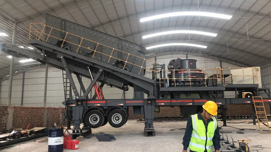 Портативная мобильная по вертикали дробилка удара 250 TPH вала 1100r/min